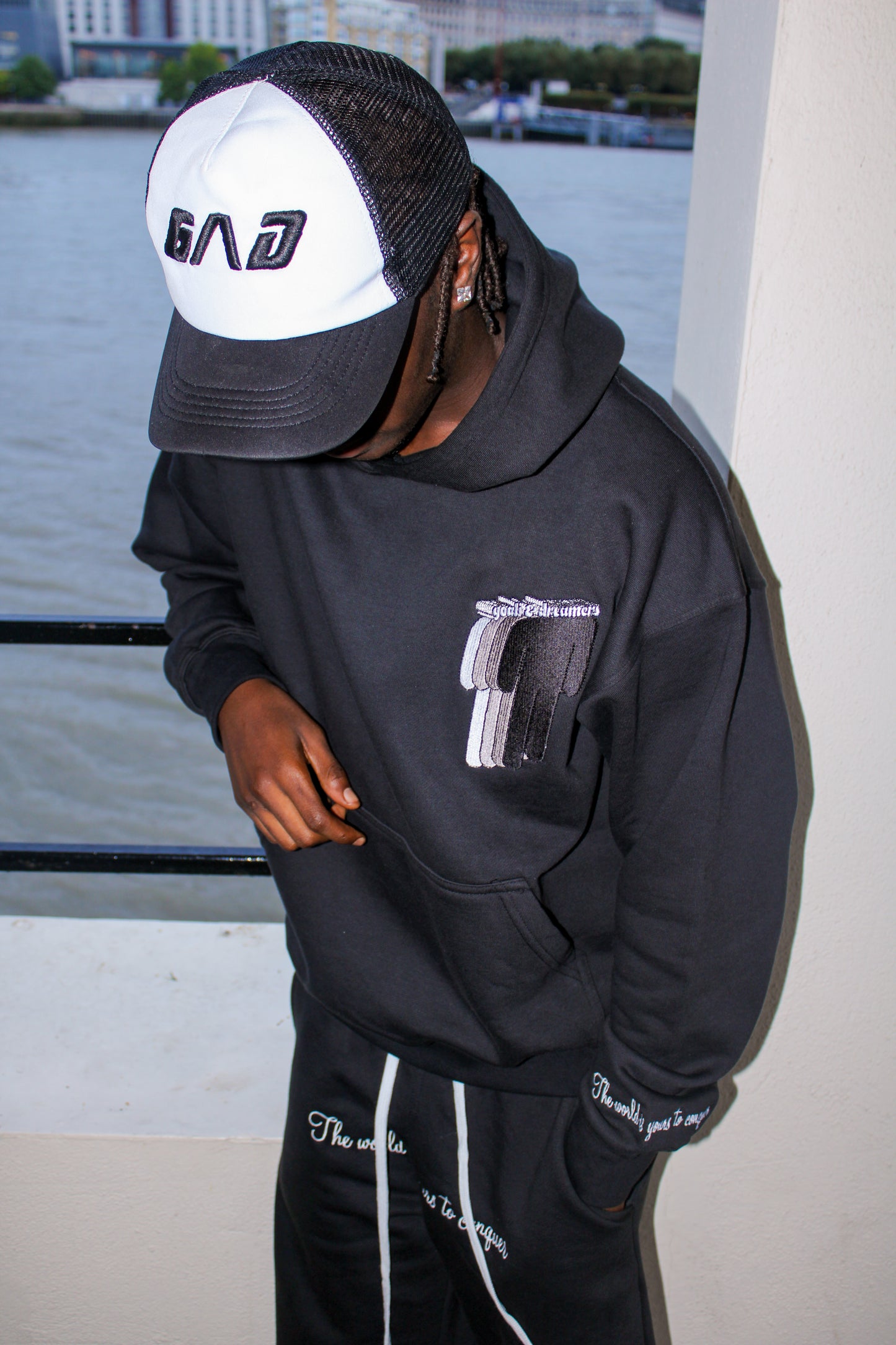 GAD logo trucker cap black